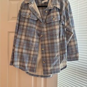 American Eagle Outfitters Blue and Cream Plaid Utility Jacket